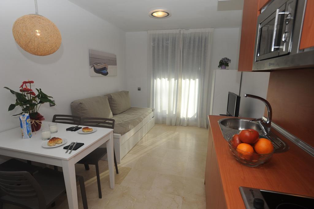 Apartmán Renthas Benalmadena Playa Pokoj fotografie